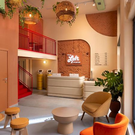 The Loft House Madrid Hostel Exterior photo