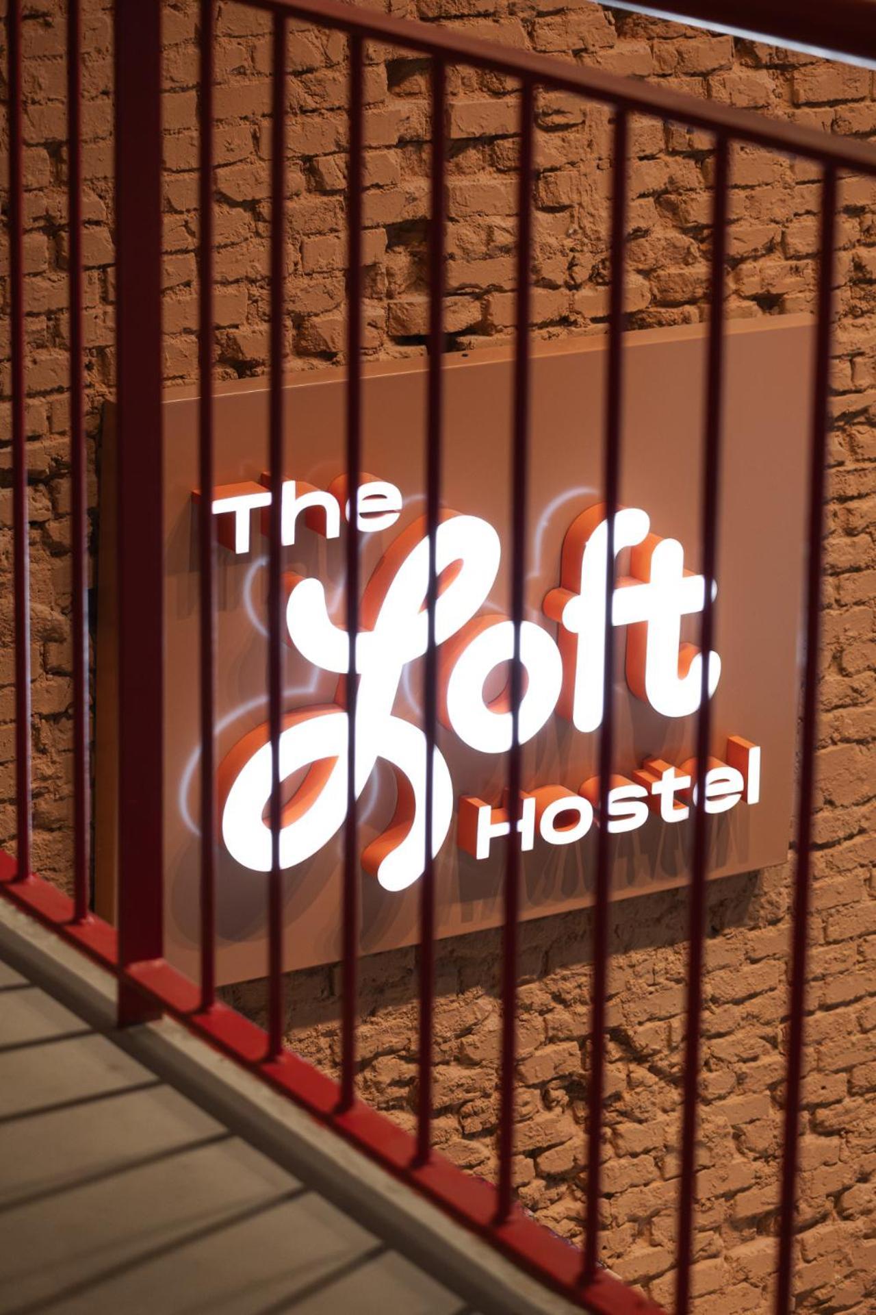 The Loft House Madrid Hostel Exterior photo